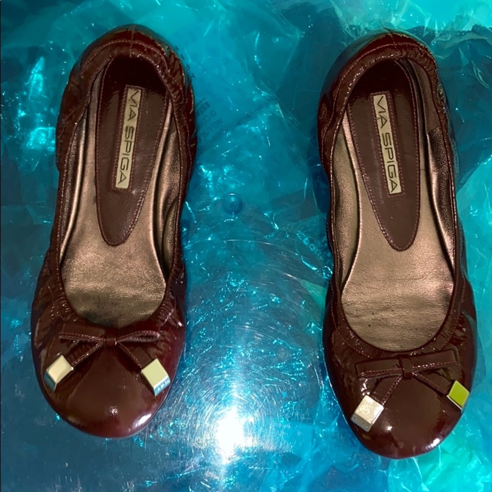Via Spiga maroon 6.5 flats